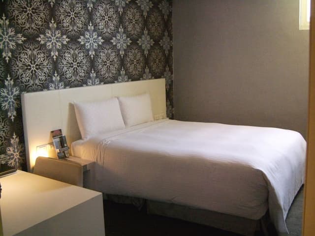 ホテル ピュアティー｜連泊オファー、MRT駅に近い-Superior double room-1