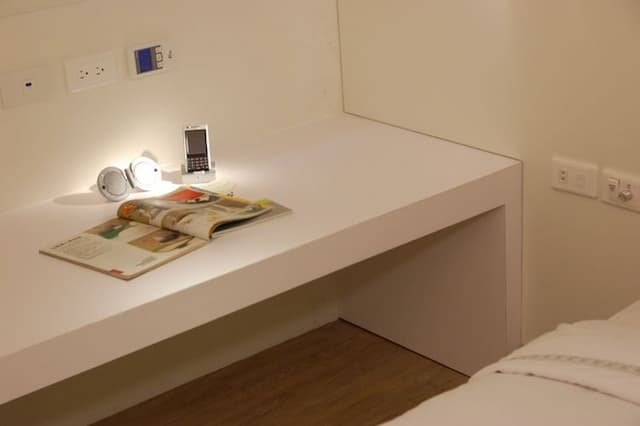 ホテル ピュアティー｜連泊オファー、MRT駅に近い-Economy Double Room-4