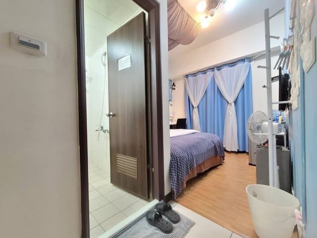 ❤一中安心租屋社❤有統編收據-小間121號雙人房【不需走樓梯】●位於該棟大門旁第1間●窗戶面向住宿區露天走廊-4