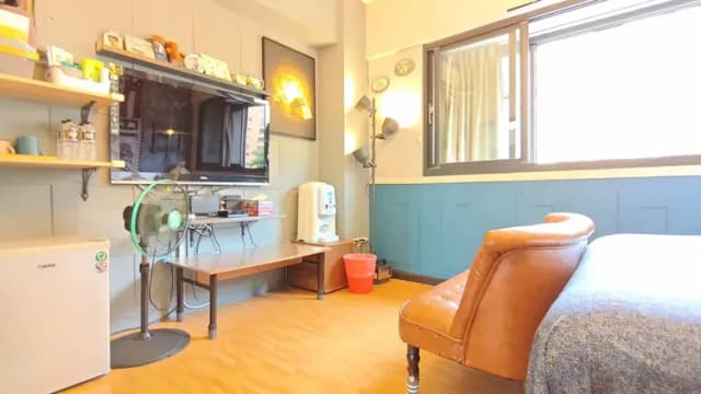 ❤一中安心租屋社❤有統編收據-大間星空6號雙人房【需走2層樓梯】●窗戶面向馬路.消防局-8