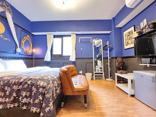 ❤一中安心租屋社❤有統編收據-大間星空2號雙人房【需走1層樓梯】●窗戶面向住宿區露天走廊-3