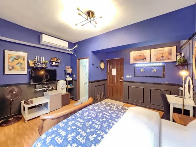 ❤一中安心租屋社❤有統編收據-大間星空2號雙人房【需走1層樓梯】●窗戶面向住宿區露天走廊-8