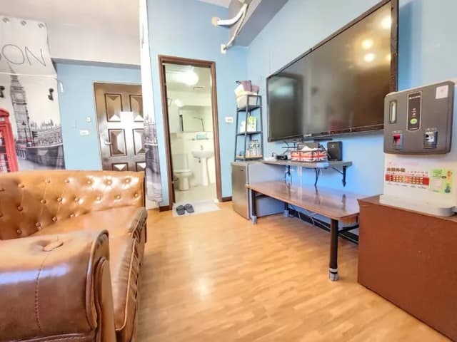 ❤一中安心租屋社❤有統編收據-大間星空3號雙人房【需走1層樓梯】●窗戶面向馬路.消防局-5