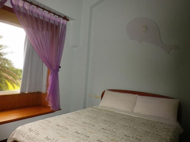 湖水映渡假民宿-鯨魚二人房-5