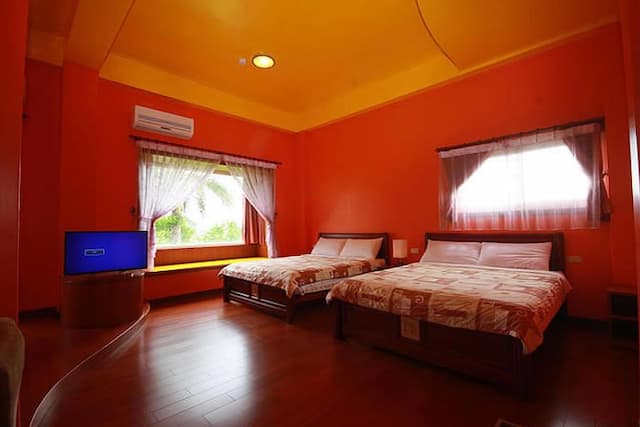 湖水映渡假民宿-精緻四人房-2