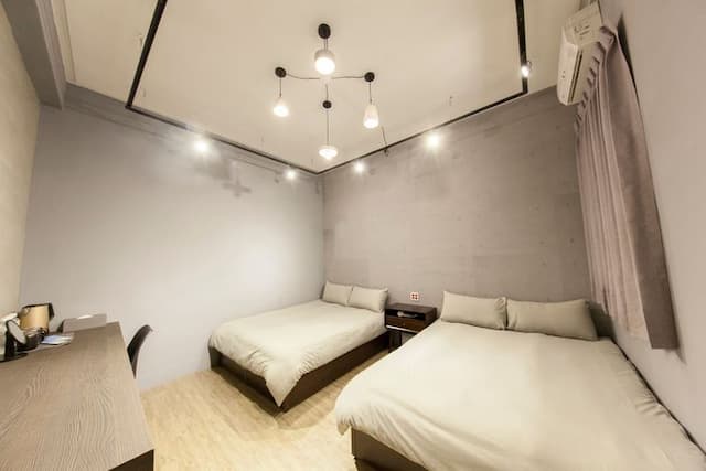 SLOW Inn-Five room types "Stay in SLOW", "Clear Water" / Walk to Tail-Tail Home Ice Cream for 30 seconds / Zhengxing Street / Guohua Street / Shennong Street / Hai'an Road-1