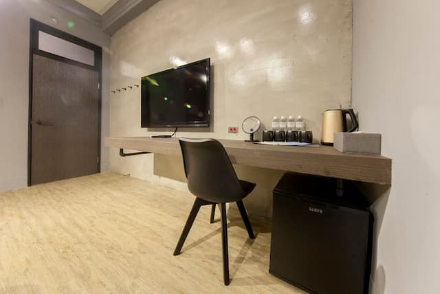 SLOW Inn-Five room types "Stay in SLOW", "Clear Water" / Walk to Tail-Tail Home Ice Cream for 30 seconds / Zhengxing Street / Guohua Street / Shennong Street / Hai'an Road-3