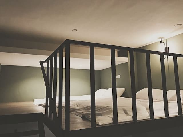 Dutch design space-Starbucks 4-6 rooms-6