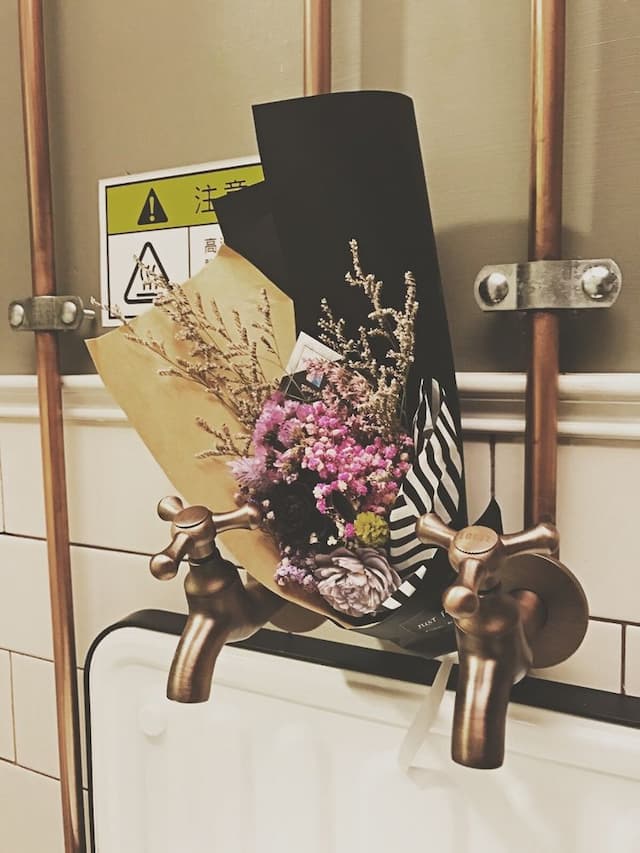 Dutch design space-Nikko inclined quadruple room-1