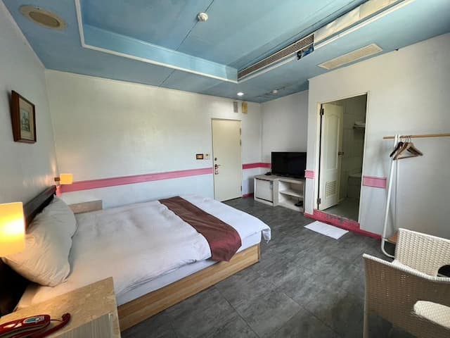 大尖山飯店 l  高CP值、絕佳地點-標準雙人房-7