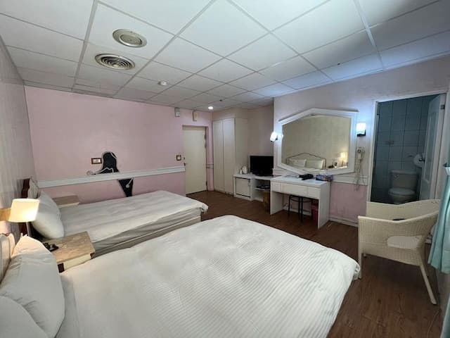 大尖山飯店 l  高CP值、絕佳地點-四人房-7