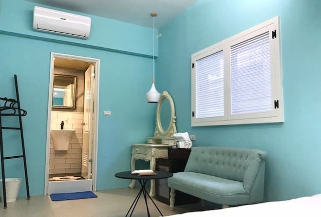 Dutch design space-Hokkaido Double Room-4