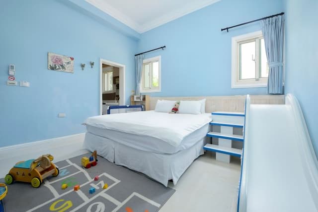 藍色雙人房 | 房間一隅