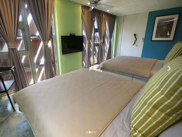 Moodstory-Large / 4-person suite-3