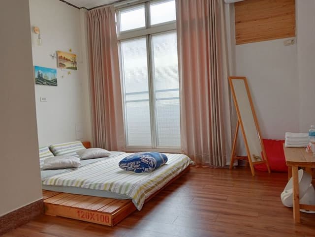 拉瓦.宅  輕旅店-LAWA HOUSE l 近夜市、市區景點步行皆可達-Fine double suite-2