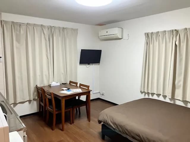 快樂大阪民宿｜地鐵站步行3分/直達車心齋橋難波9分鐘-家庭房: 最多5人-10