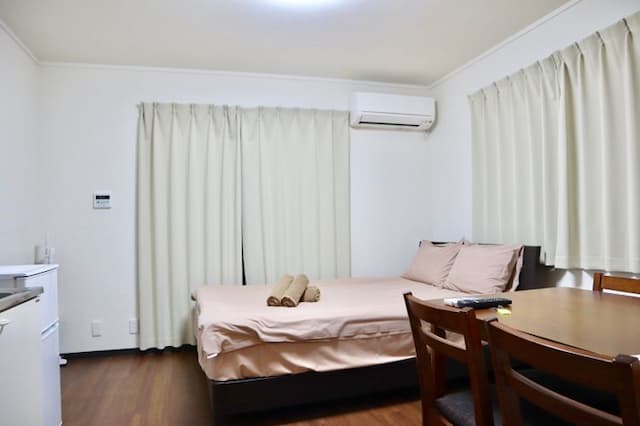 快樂大阪民宿｜地鐵站步行3分/直達車心齋橋難波9分鐘-Deluxe five guest rooms. Namba ★supermarket★WiFi、Bike-1