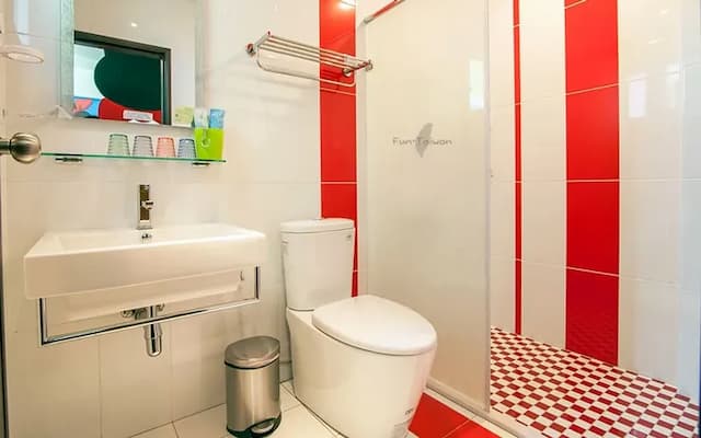 Taitung Blue B&B-Deluxe Quadruple Room-8