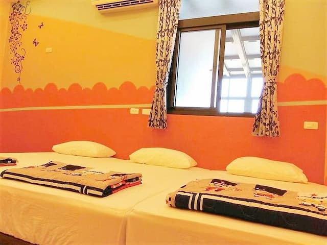 Yum Bed and Breakfast-Female Dormitory (雅房)-2