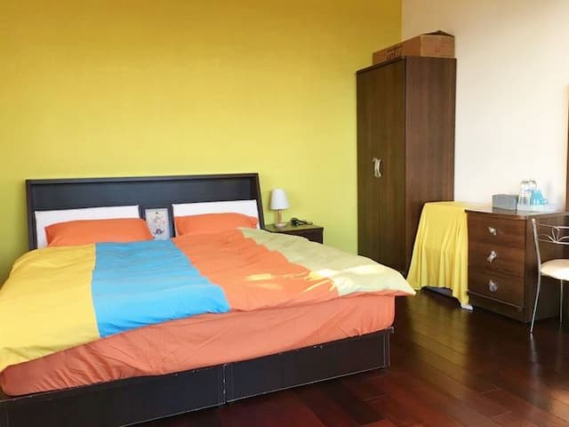 Manor-Standard Double Room - Private external bathroom-2