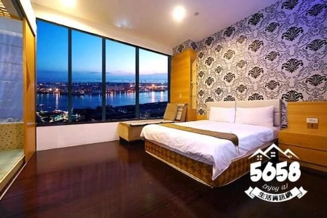 85假期會館 l 絕美海景、緊鄰捷運站-Ocaen view room l Double room with sea view-1