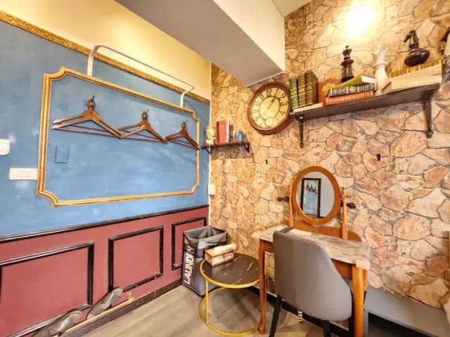 ❤一中安心租屋社❤有統編收據-大間4A雙人房【需走1層樓梯】●窗戶面向住宿區露天走廊-4