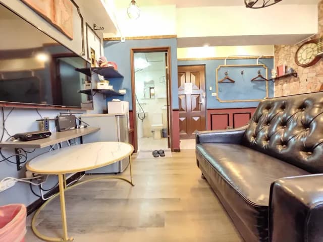 ❤一中安心租屋社❤有統編收據-大間4A雙人房【需走1層樓梯】●窗戶面向住宿區露天走廊-8