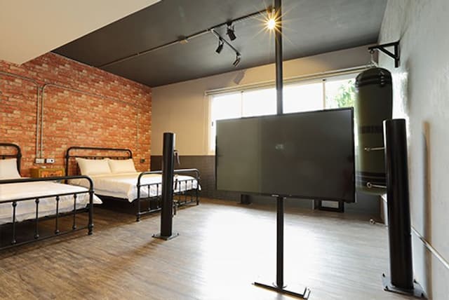 Dutch design space-Fight boxing quadruple room-6