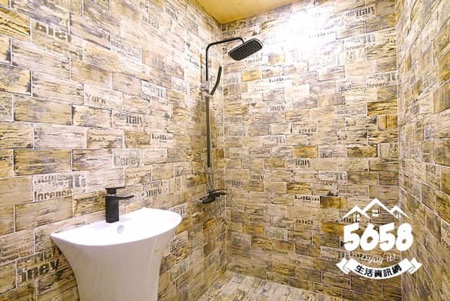 Dutch design space-Classic double room-2