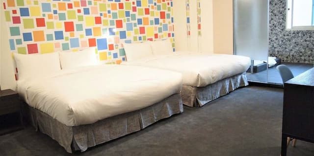 瑞德童話藝宿商旅 l 可選購溫泉房型-尊爵四人房-3