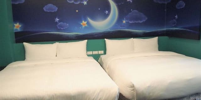 瑞德童話藝宿商旅 l 可選購溫泉房型-尊爵四人房-6