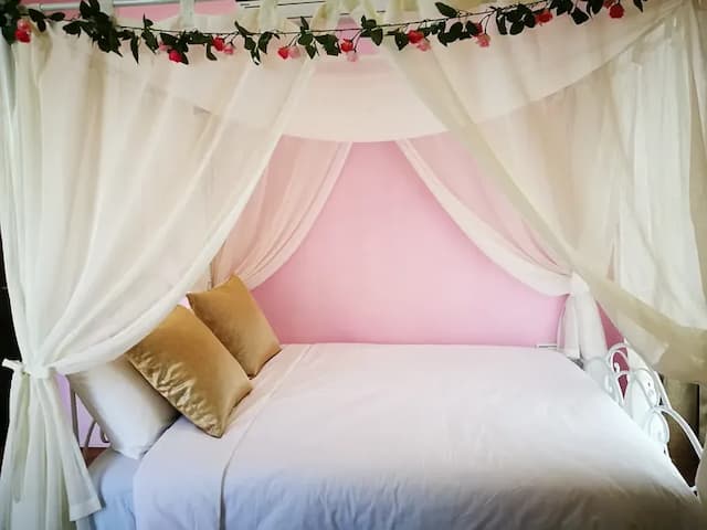 Penghu 198 Red Hat Bed and Breakfast-Romantic double A31-3