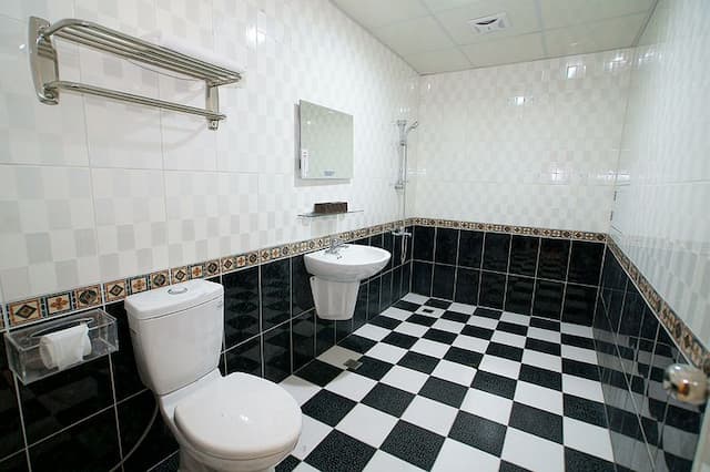 Anqing 67 Bnb-Elegant triple room-6