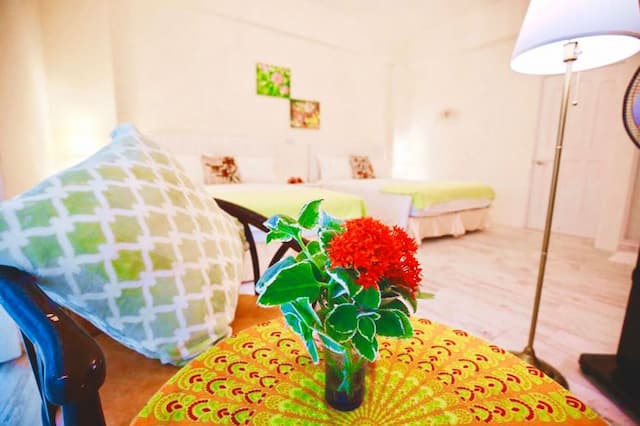 上弦月民宿 l 民宿編號1238-精緻四人房-2