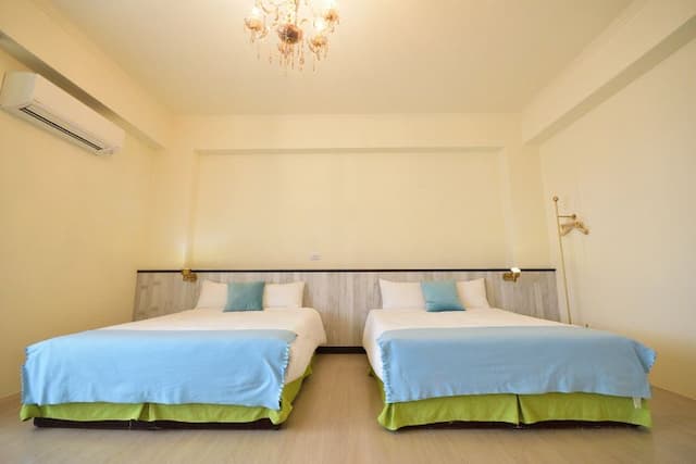 上弦月民宿 l 民宿編號1238-精緻四人房-7