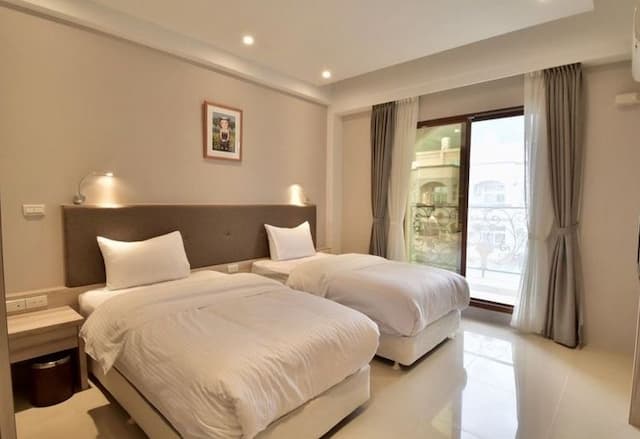 The 123 B&B-Twin bed-1