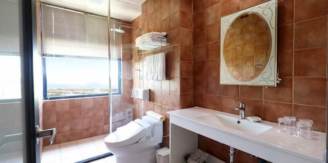 自在海民宿-精緻四人房-3