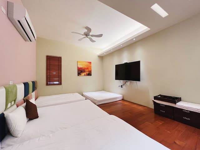 Xinghai Bed and Breakfast-Eight-person suite-3