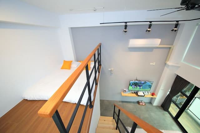 Xinghai Bed and Breakfast-Quadruple suite-10