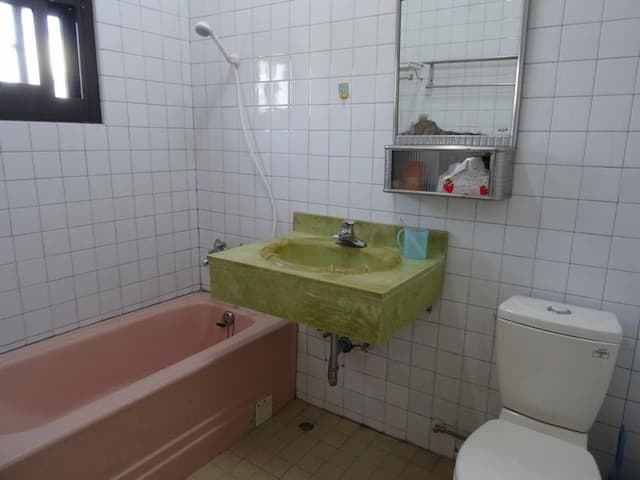 2F bathroom
