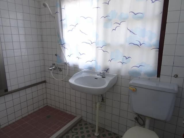 1F bathroom