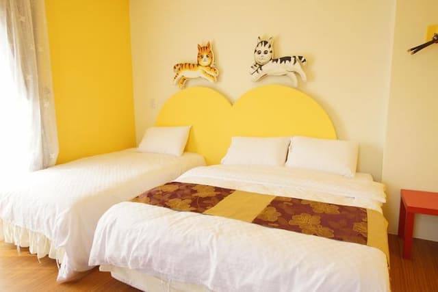 Midori Mini Hostel-301mini cat triple room-1