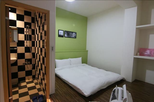 Mountain Traveler Inn-Double room-1