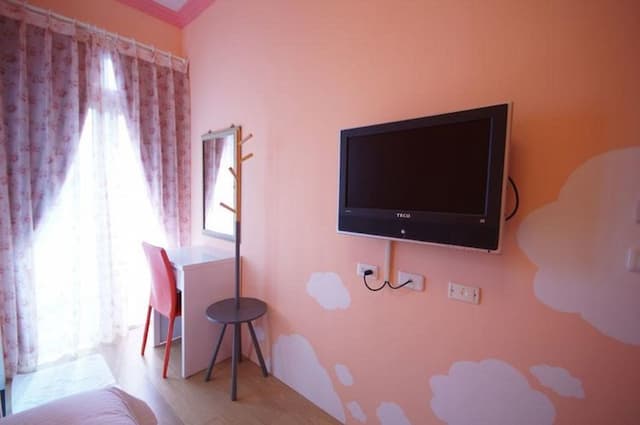 Hualien Manlu B&B-Pink Cotton Double Room-4