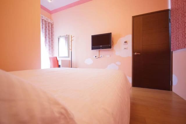 Hualien Manlu B&B-Pink Cotton Double Room-1
