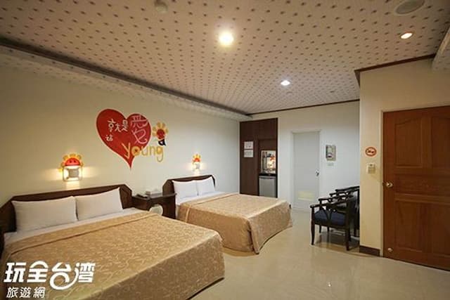 集集花都汽車旅館 | 精品汽車旅館 l 南投集集 | 車站三分鐘-A 四人房(不挑房)-1