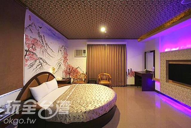 集集花都汽車旅館 | 精品汽車旅館 l 南投集集 | 車站三分鐘-F 藥草蒸氣SPA+圓床+圓按摩浴缸（不挑房）-4