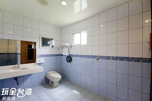 集集花都汽車旅館 | 精品汽車旅館 l 南投集集 | 車站三分鐘-I 烤箱 or 蒸氣SPA +花灑淋浴（不挑房）-10