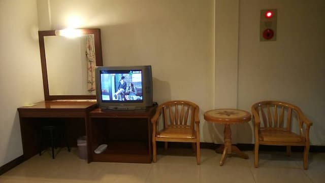 集集花都汽車旅館 | 精品汽車旅館 l 南投集集 | 車站三分鐘-K 商務套房（無車庫）-7