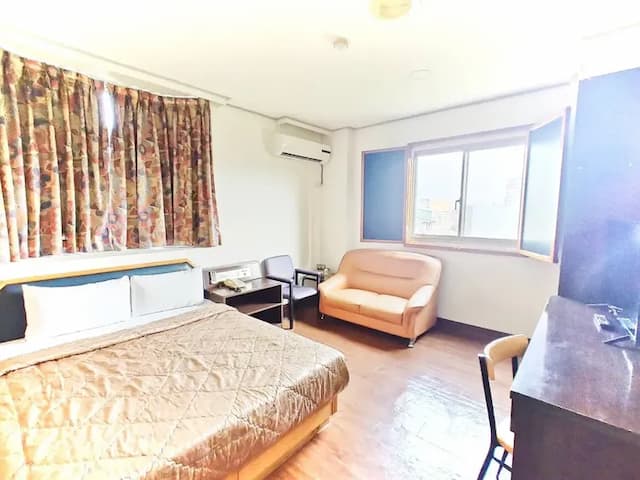 Royal Business Hotel-VIP double suite-2